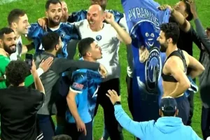 احتفال مثير رغم خسارة الدوري: أبرز لقطات مباراة سيراميكا وبيراميدز (فيديو وصور)