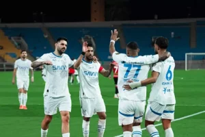 الهلال يتعثر في التعادل أمام الوحدة في الدوري السعودي (شاهد الفيديو)
