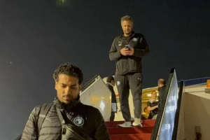 بيراميدز يصل إلى جوهانسبرغ استعدادًا لملاقاة صن داونز في نهائي دوري أبطال إفريقيا