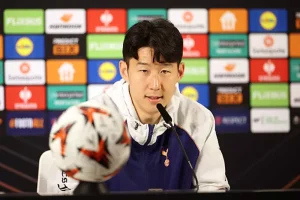 توقعات: توتنهام يتيح الفرصة لانتقال سون إلى الدوري السعودي