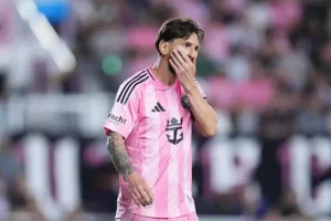 قبل مواجهة الأهلي: سكالوني يؤكد مشاركة ميسي كأساسي مع الأرجنتين