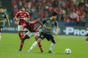 محمد شكري يكشف: لم يتلق أي تواصل من الأهلي