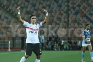 ناصر منسي: البطل الذي عاد من بعيد ليكتب تاريخ الزمالك في ليالي الحسم (فيديو)