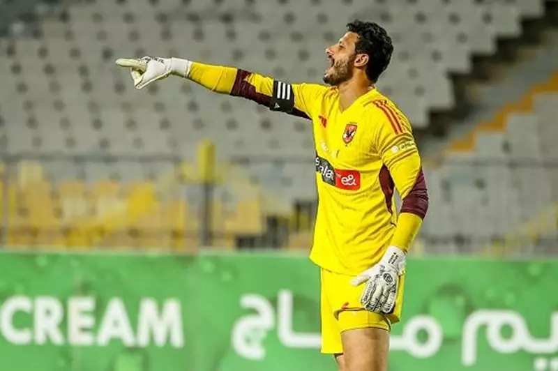 الأهلي يكشف تفاصيل جنازة والد الشناوي وأثرها على الفريق