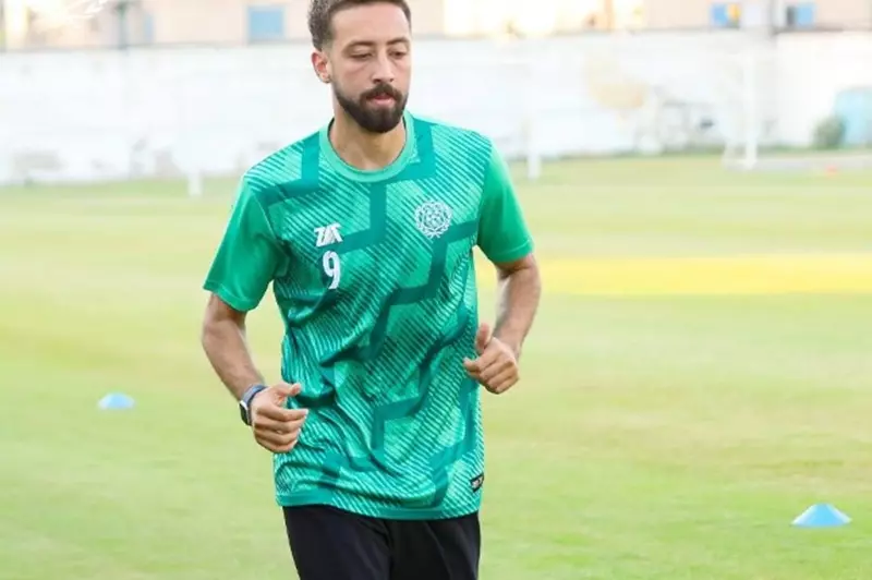 الإسماعيلي يكشف تفاصيل غياب مروان حمدي بعد إصابته بكسر في مباراة بيراميدز