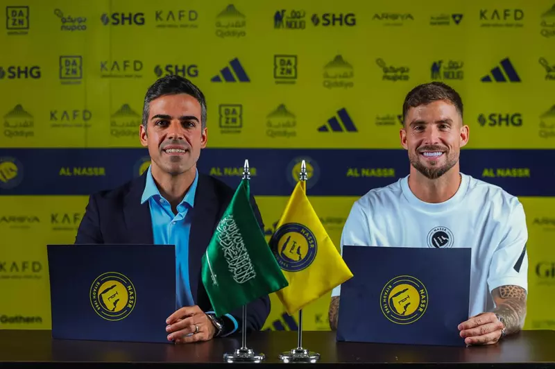 النصر يوقع عقدًا مع إنييجو مارتينيز حتى عام 2026