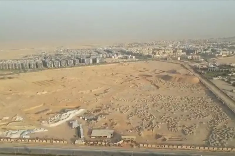 تأثير الأقمار الصناعية على الأرض: تحليل حالة الزمالك لعقد كامل