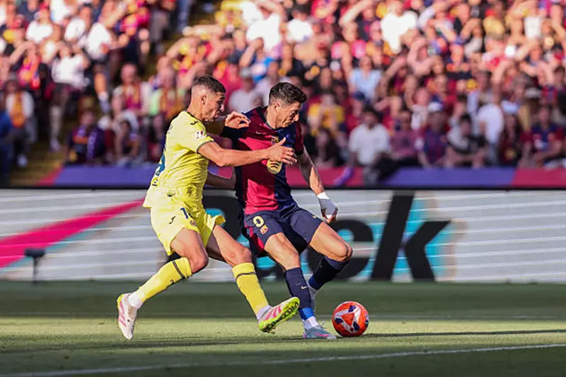 ريال مدريد يعترض على إقامة مباراة برشلونة وفياريال في ميامي