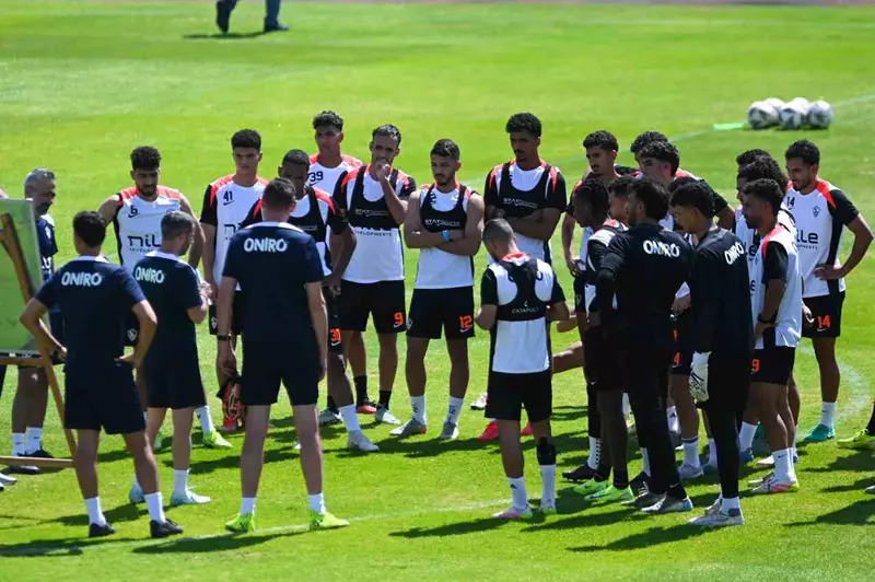 عودة عبدالله السعيد: تحضيرات الزمالك لمواجهة المقاولون العرب تتألق بالتدريبات البدنية